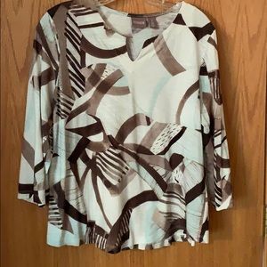 Chico’s size 2 v neck top